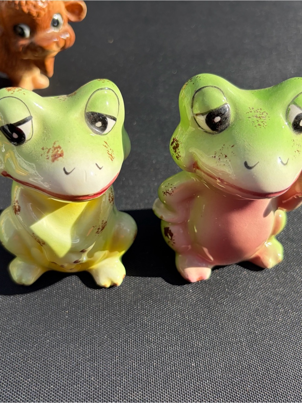 Vintage Green Ceramic Frog Salt & Pepper Shakers - Pink & Yellow